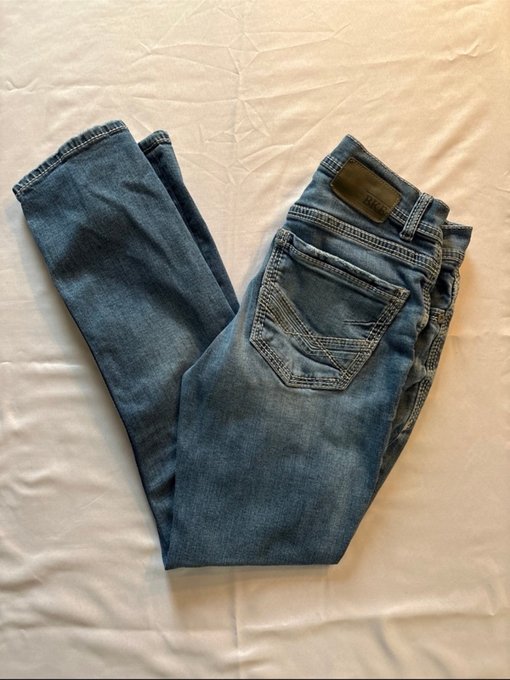 BKE Alec Men's Slim Straight Jeans in Faded Blue